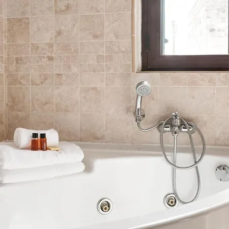 Castriota19 - Jacuzzi & Sit Lecce